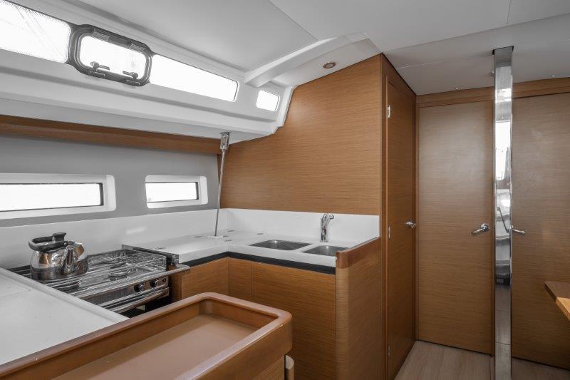 Sun Odyssey 440 - 4 cab. — photo 5