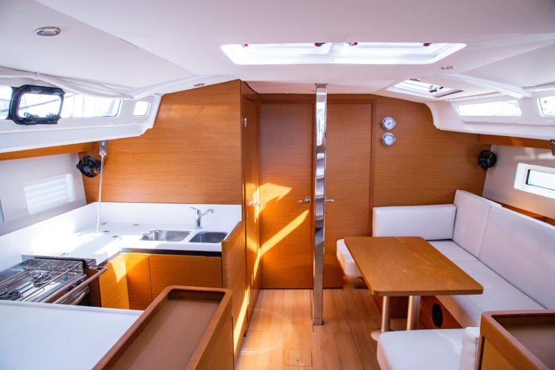 Sun Odyssey 440 - 4 cab. — photo 7