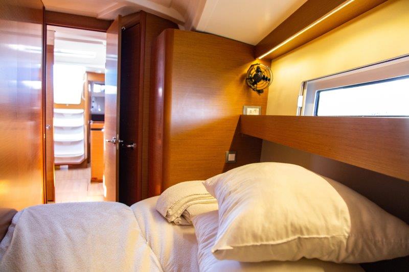 Sun Odyssey 440 - 4 cab. — photo 13