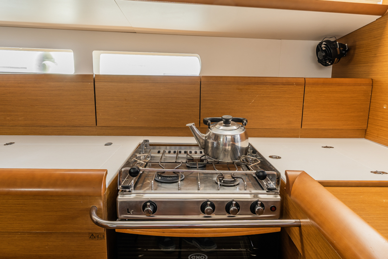 Sun Odyssey 519 - 4 cab. — photo 11