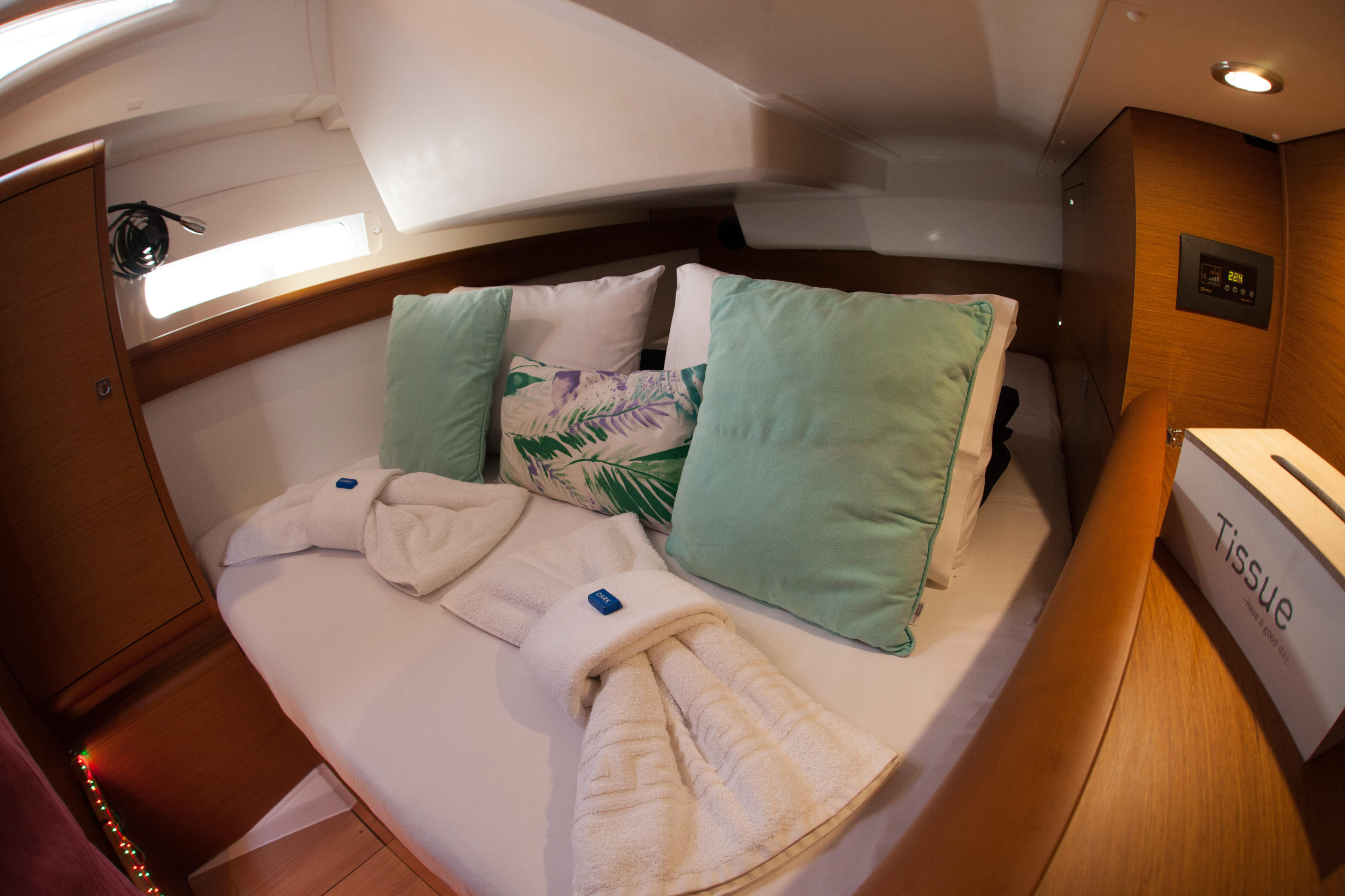 Sun Odyssey 519 - 5 cab. — photo 10