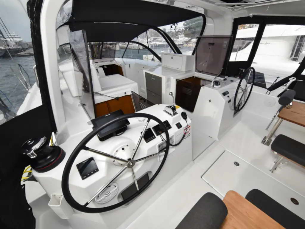 Sun Loft 47 - 6 + 1 cab. — photo 13