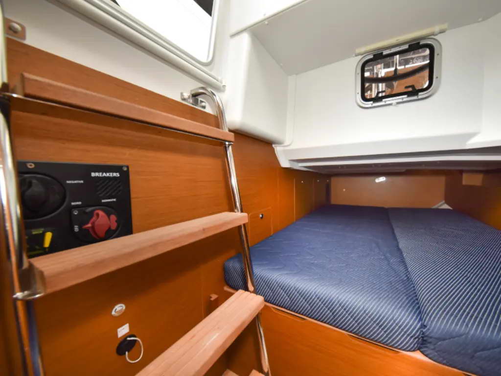 Sun Loft 47 - 6 + 1 cab. — photo 21