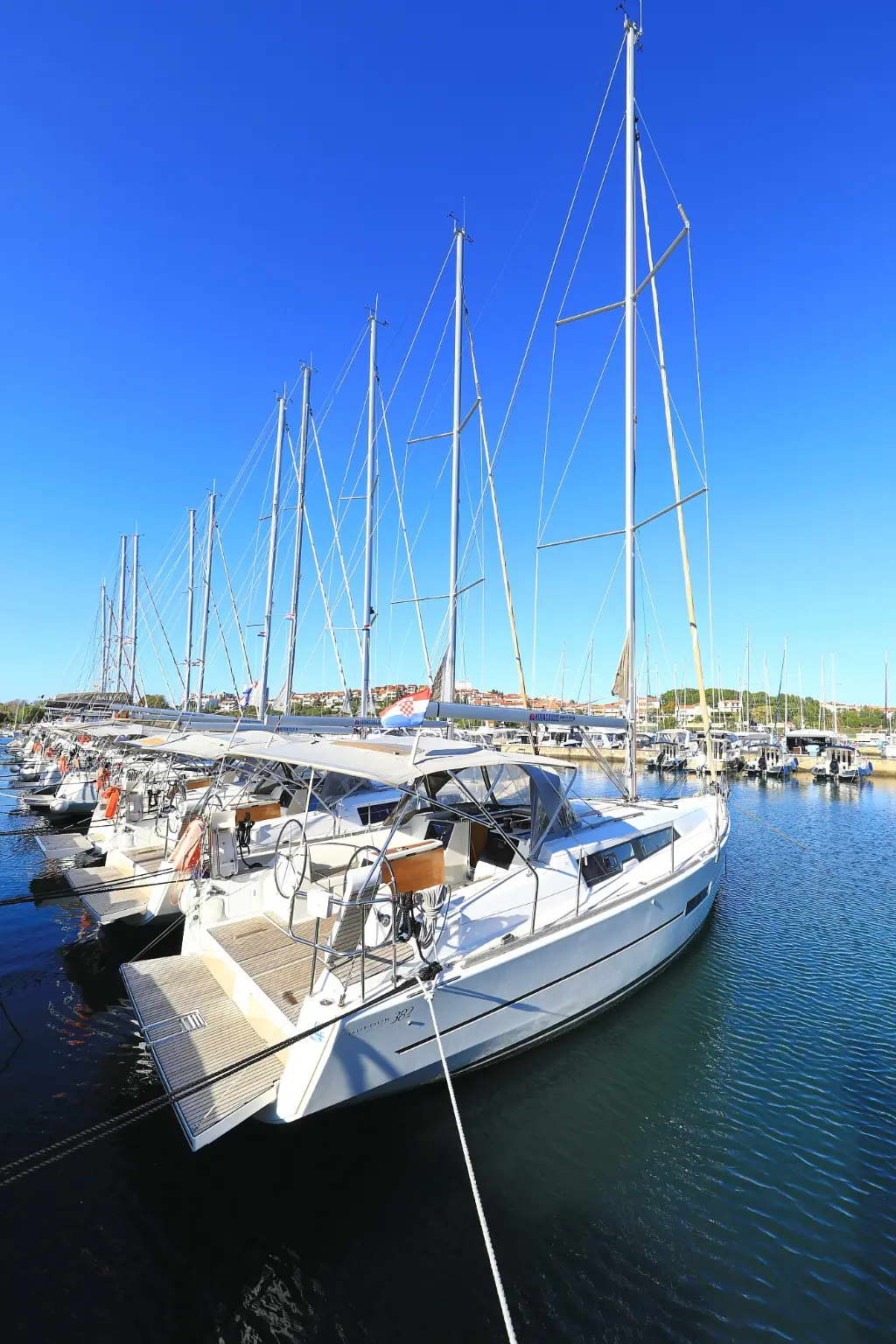 Dufour 382 GL — photo 5