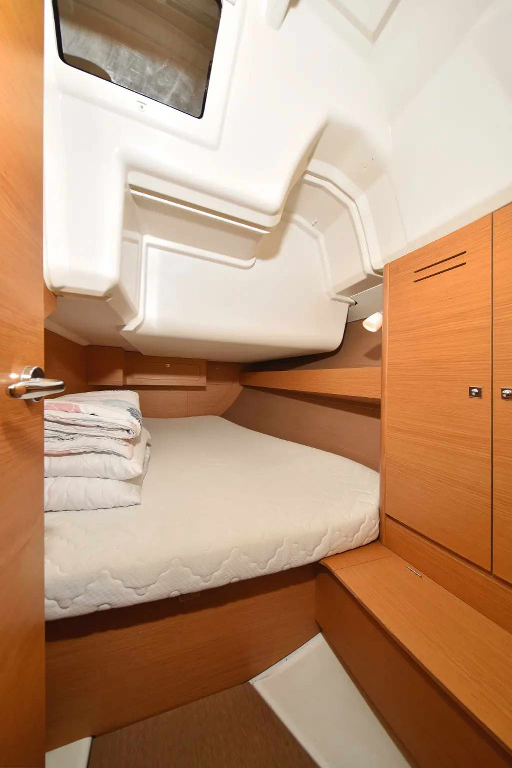 Dufour 382 GL — photo 23
