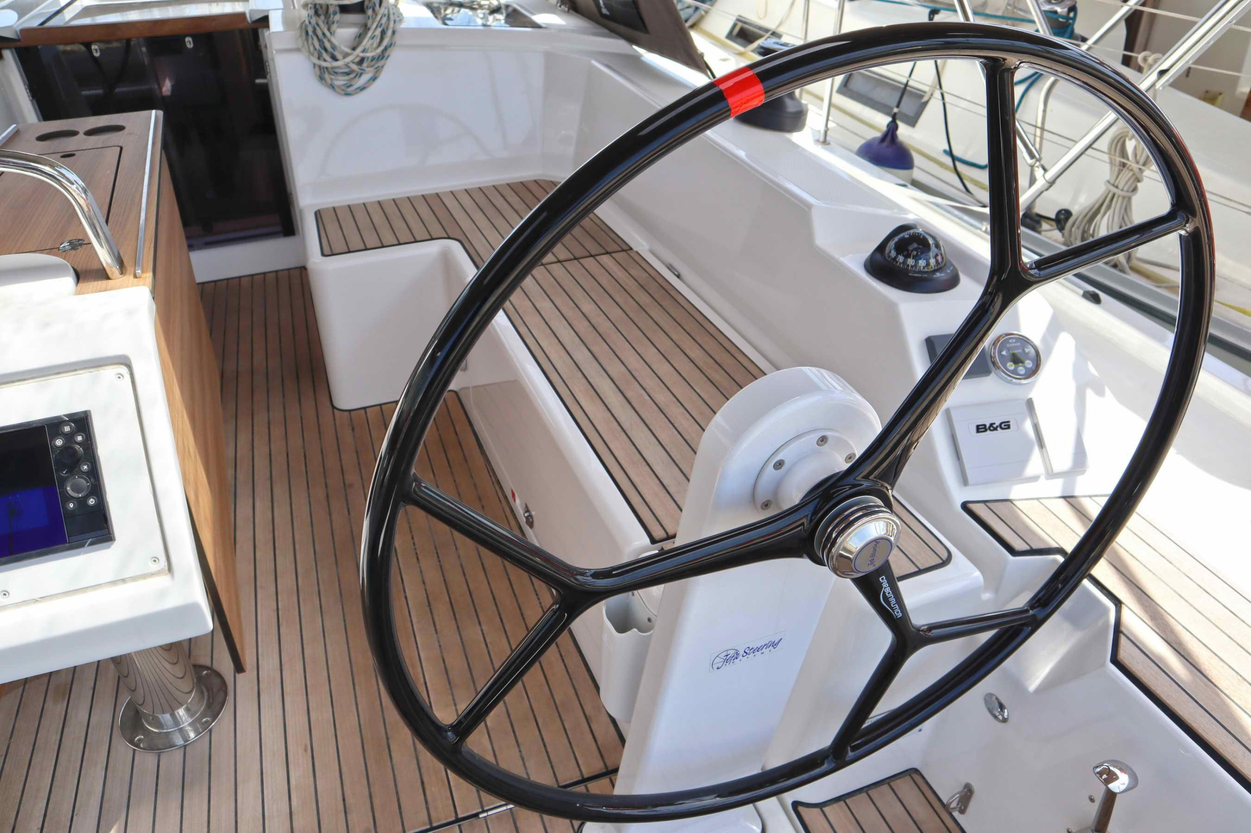 Bavaria Cruiser 51 — photo 13