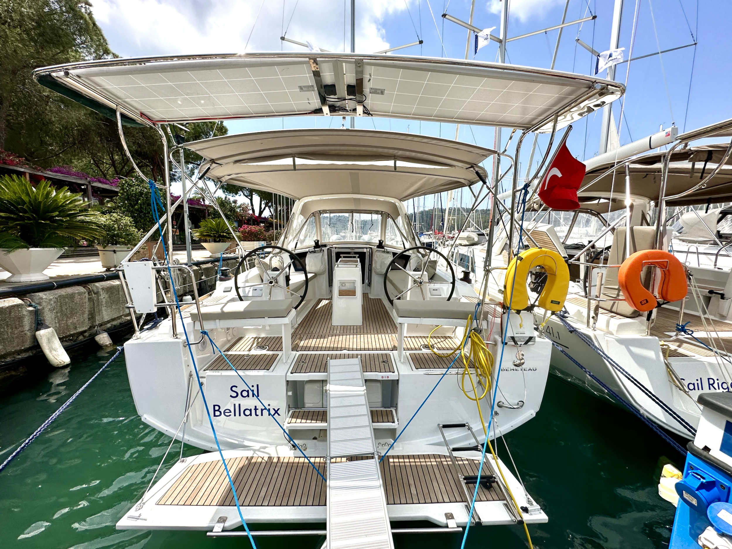 Oceanis 38.1 — photo 3