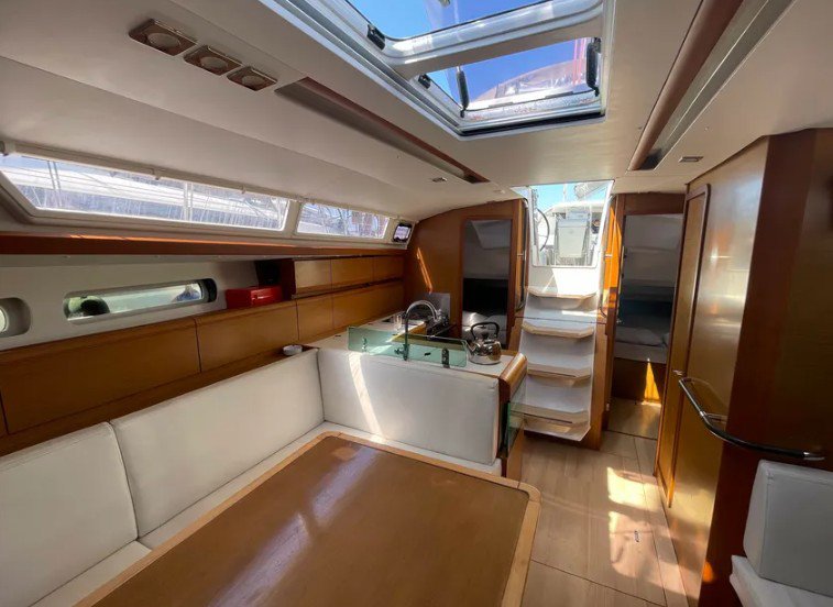 Sun Odyssey 419 - 3 cab. — photo 7
