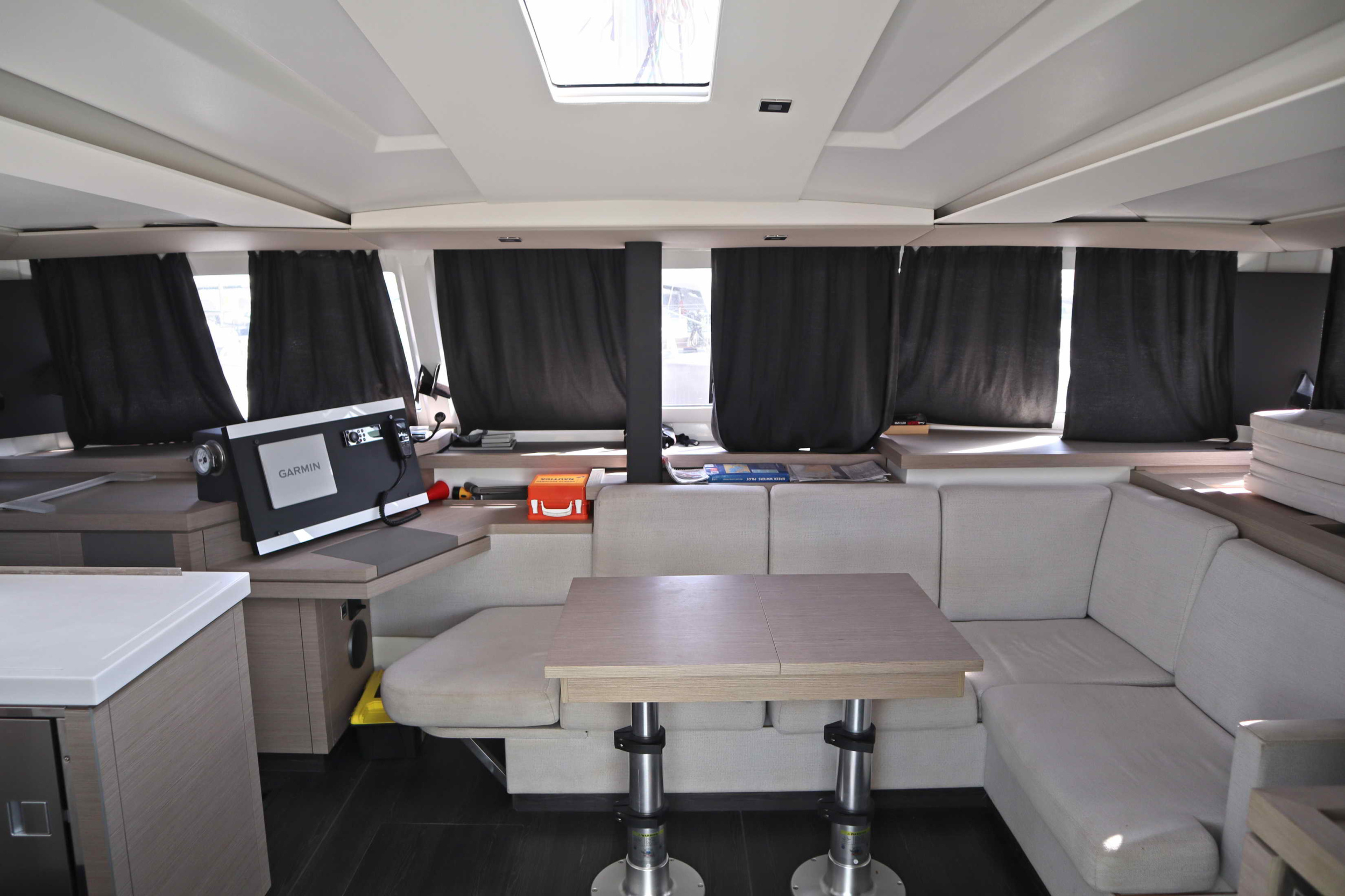 Fountaine Pajot Astrea 42 - 3 + 2 cab. — photo 10