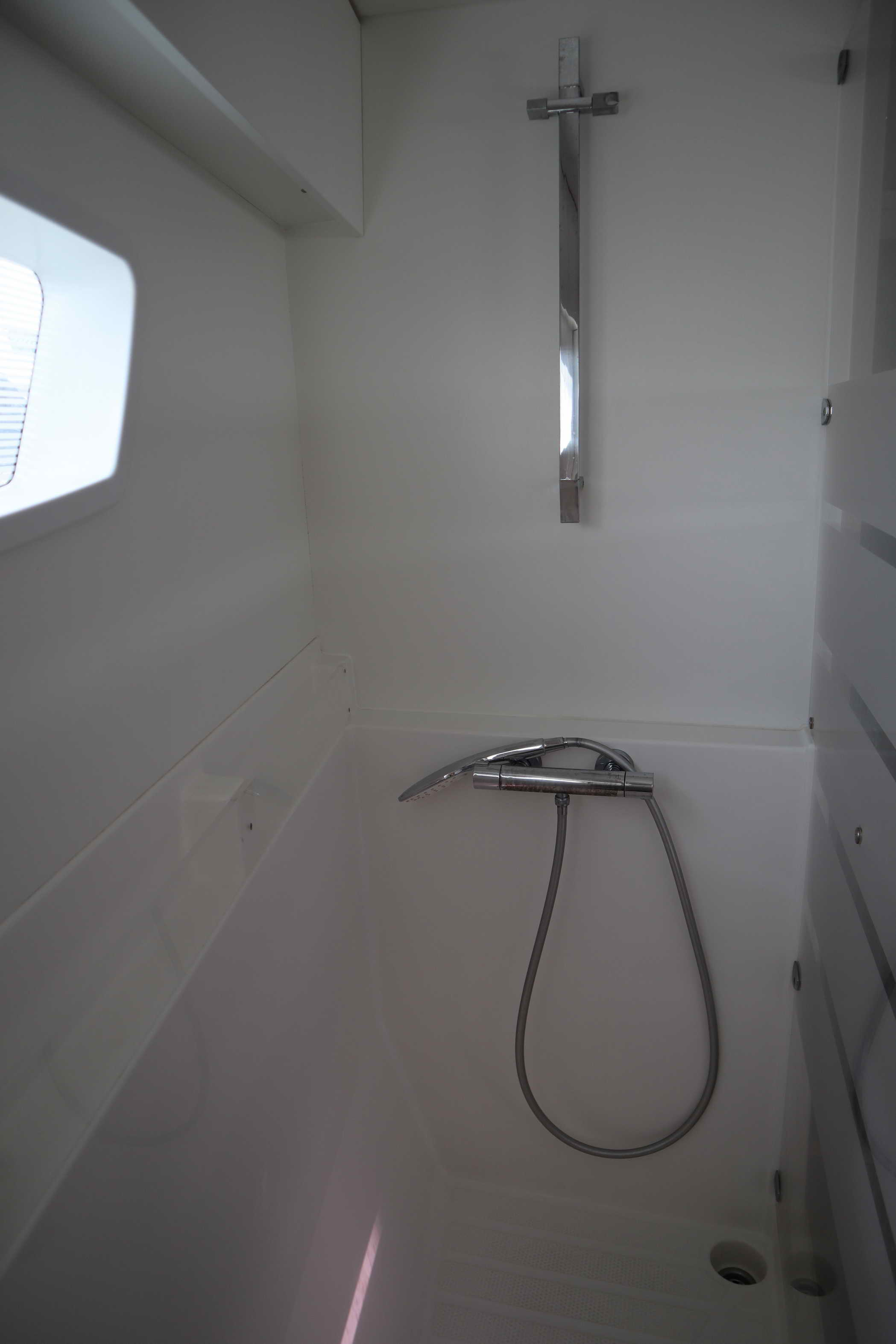 Fountaine Pajot Astrea 42 - 3 + 2 cab. — photo 18