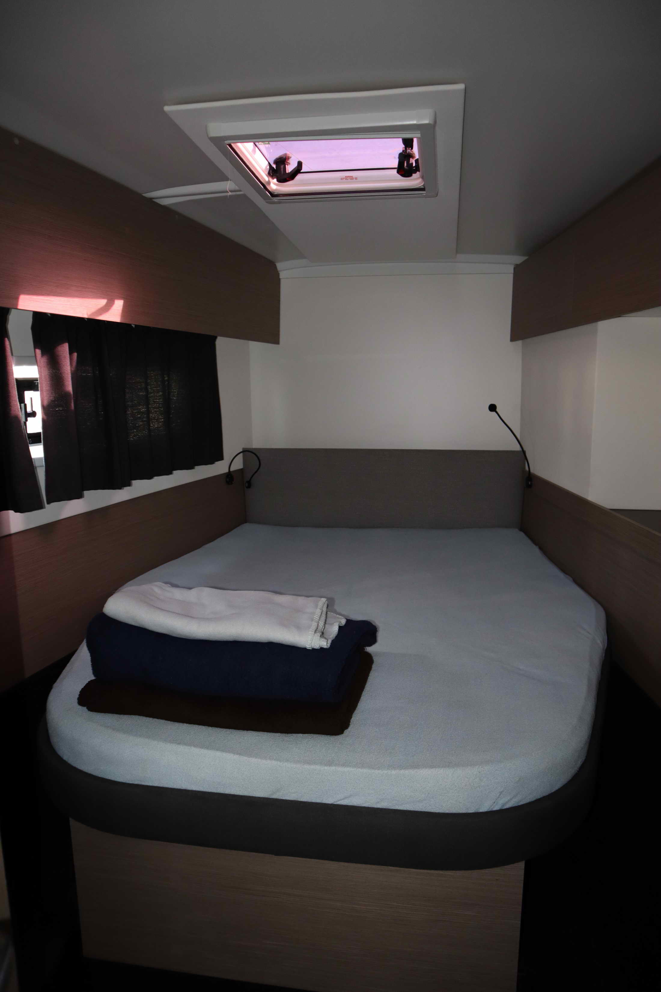 Fountaine Pajot Astrea 42 - 3 + 2 cab. — photo 19