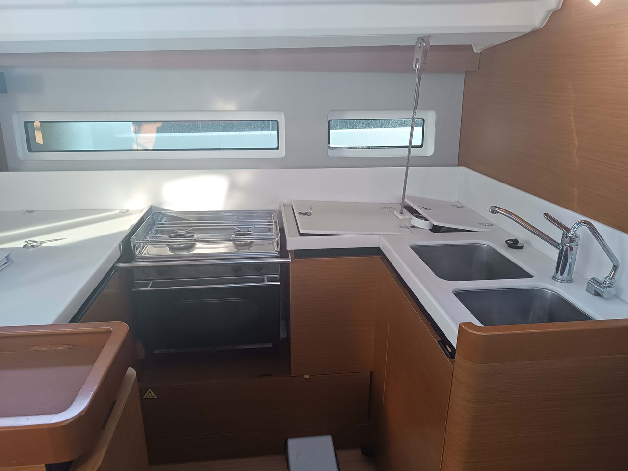 Sun Odyssey 440 - 4 cab. — photo 16