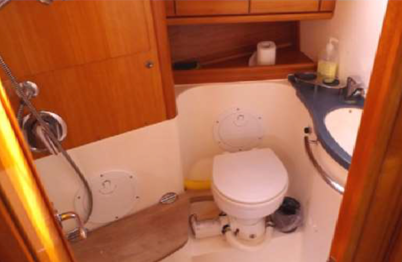 Bavaria 50 Cruiser — photo 17