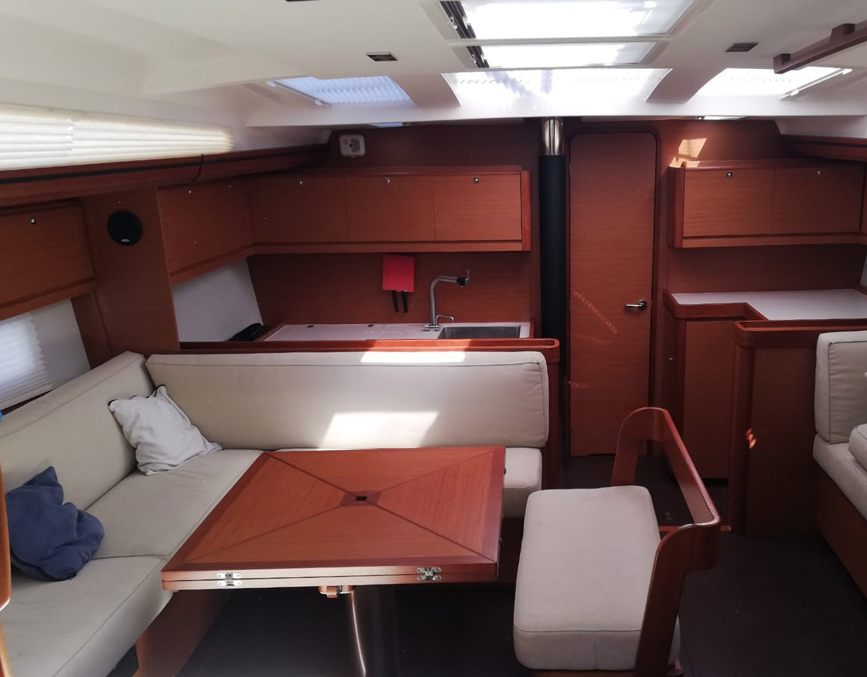 Dufour 520 GL — photo 6