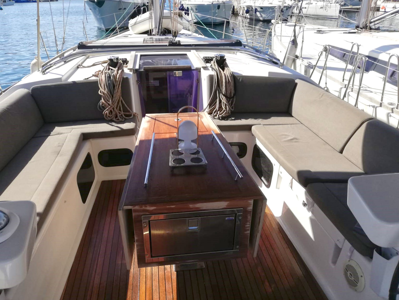 Dufour 520 GL — photo 1