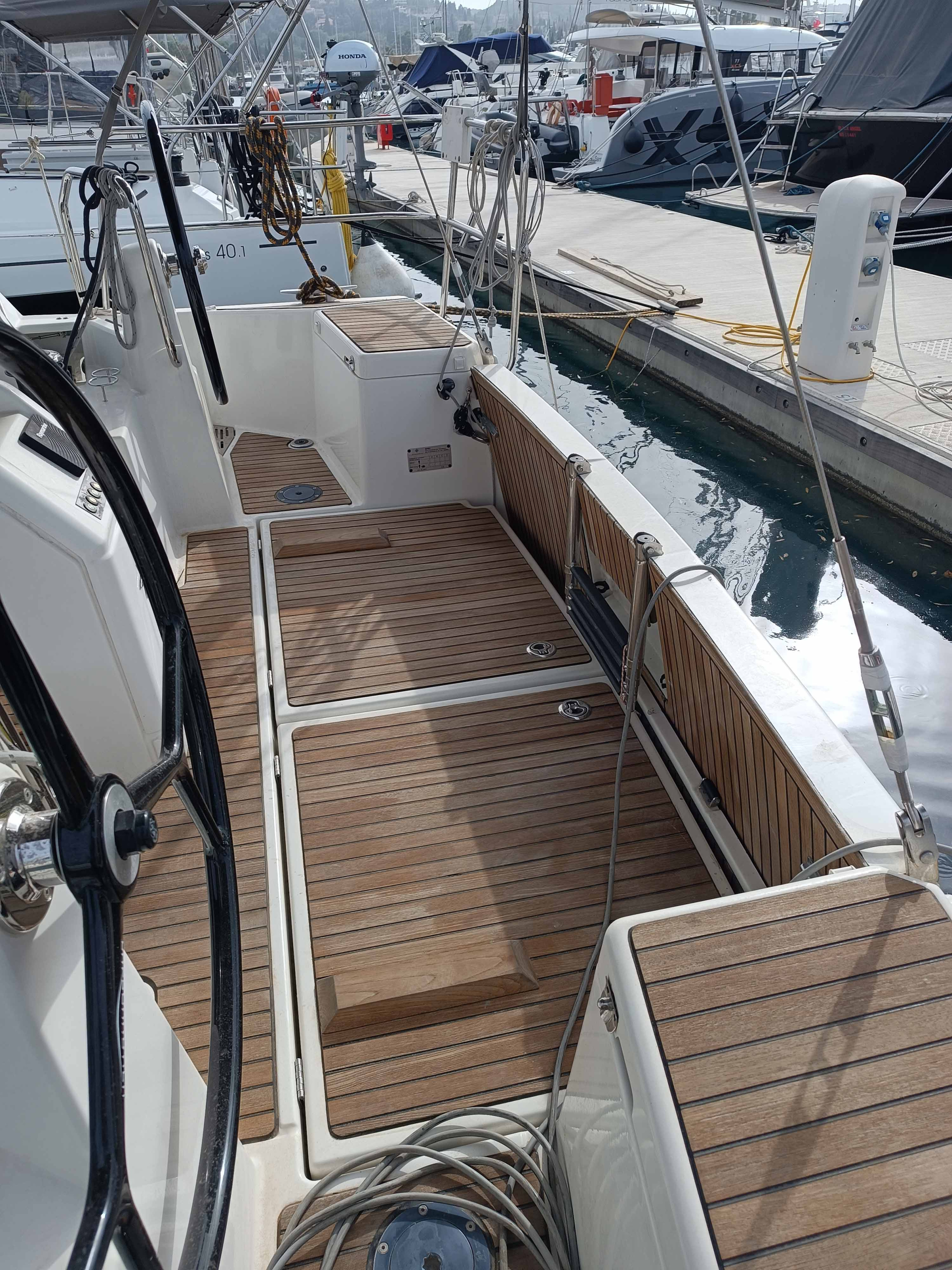 Sun Odyssey 440 - 4 cab. — photo 7