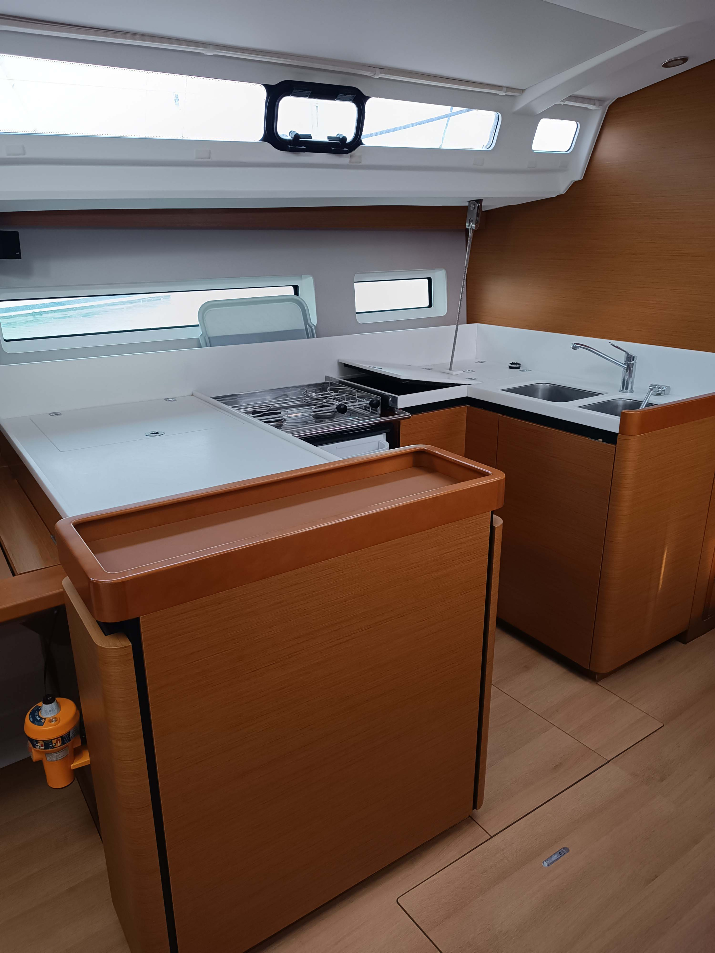 Sun Odyssey 440 - 4 cab. — photo 13