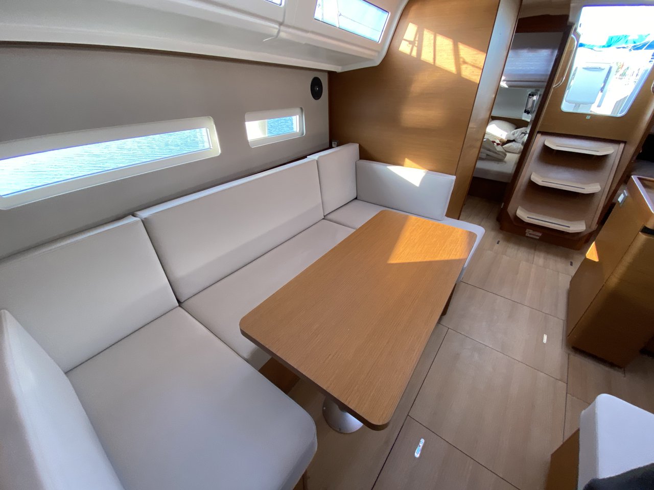 Sun Odyssey 410 - 3 cab. — photo 7
