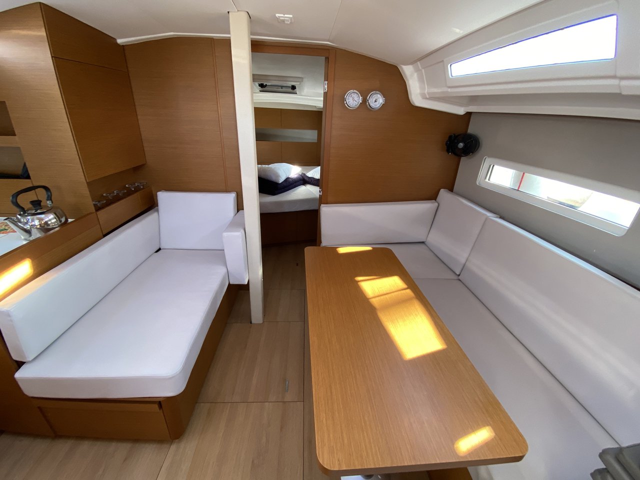 Sun Odyssey 410 - 3 cab. — photo 8