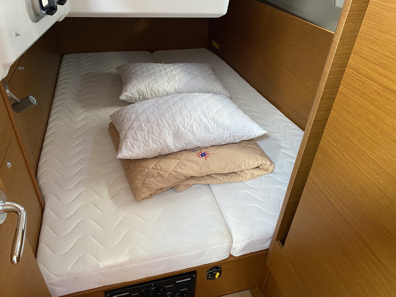 Sun Odyssey 410 - 3 cab. — photo 11