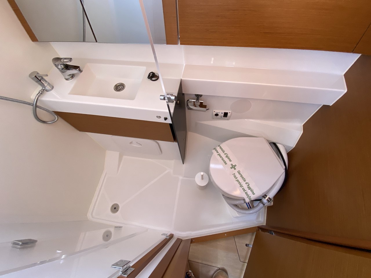 Sun Odyssey 410 - 3 cab. — photo 16