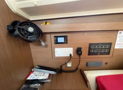 Oceanis 40.1 — photo 10