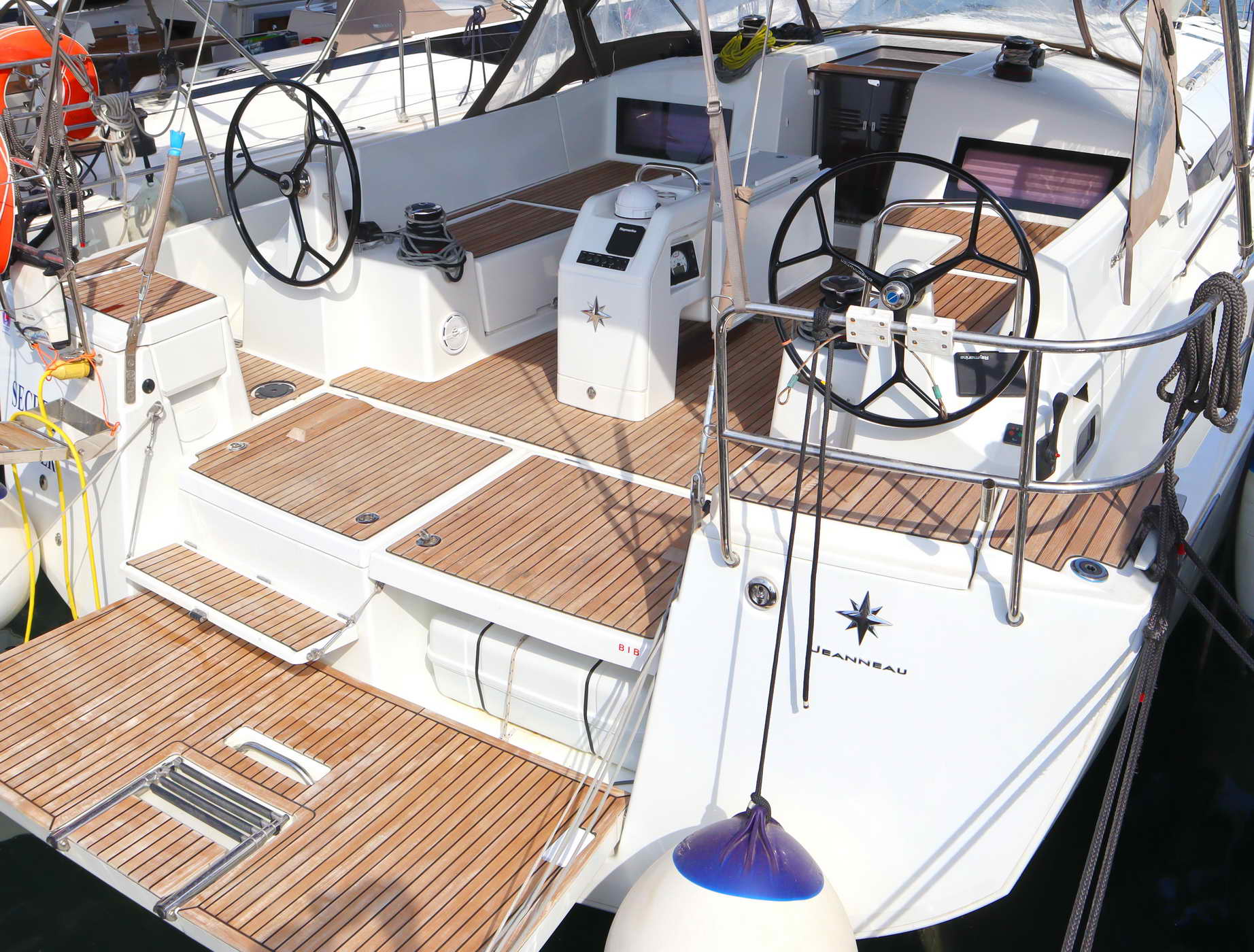 Sun Odyssey 490 - 5 + 1 cab. — photo 4