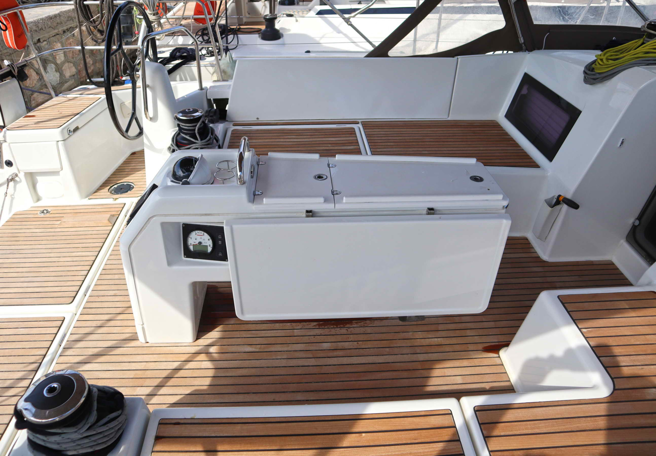 Sun Odyssey 490 - 5 + 1 cab. — photo 7