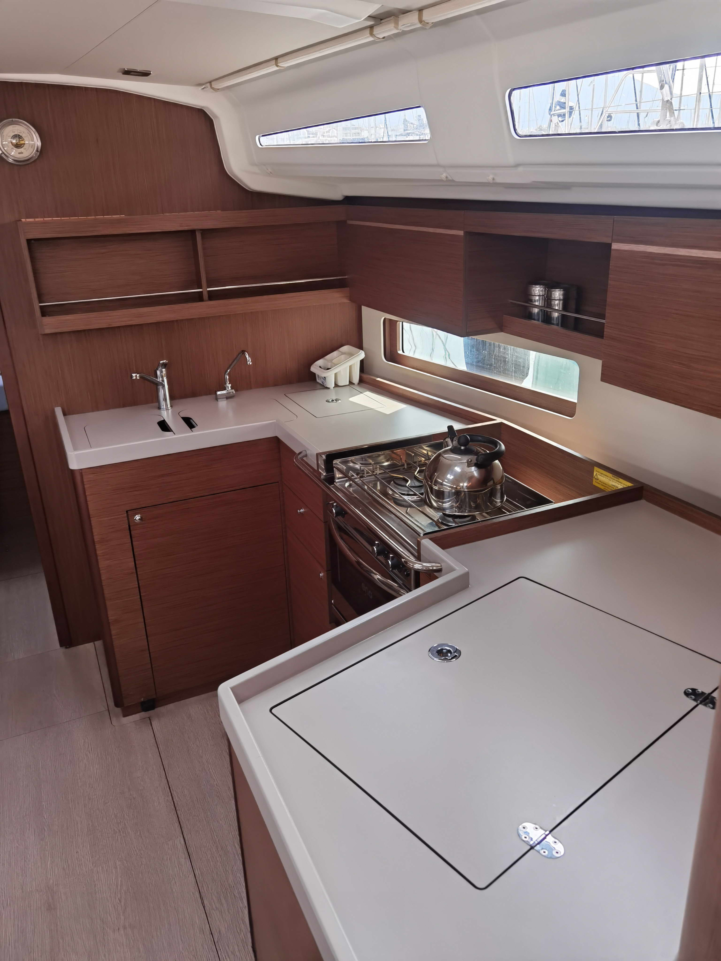 Oceanis 40.1 — photo 12