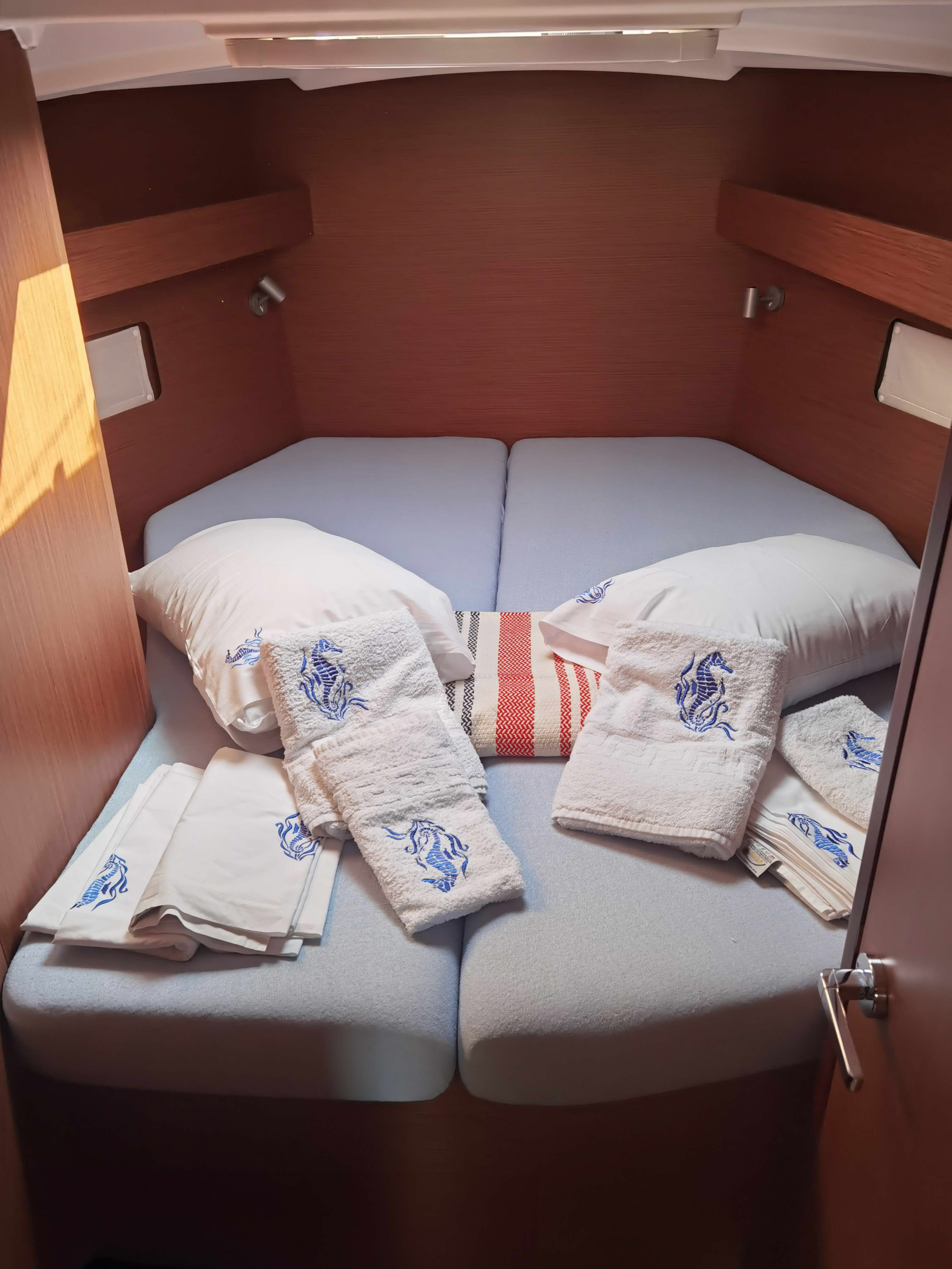 Oceanis 40.1 — photo 15
