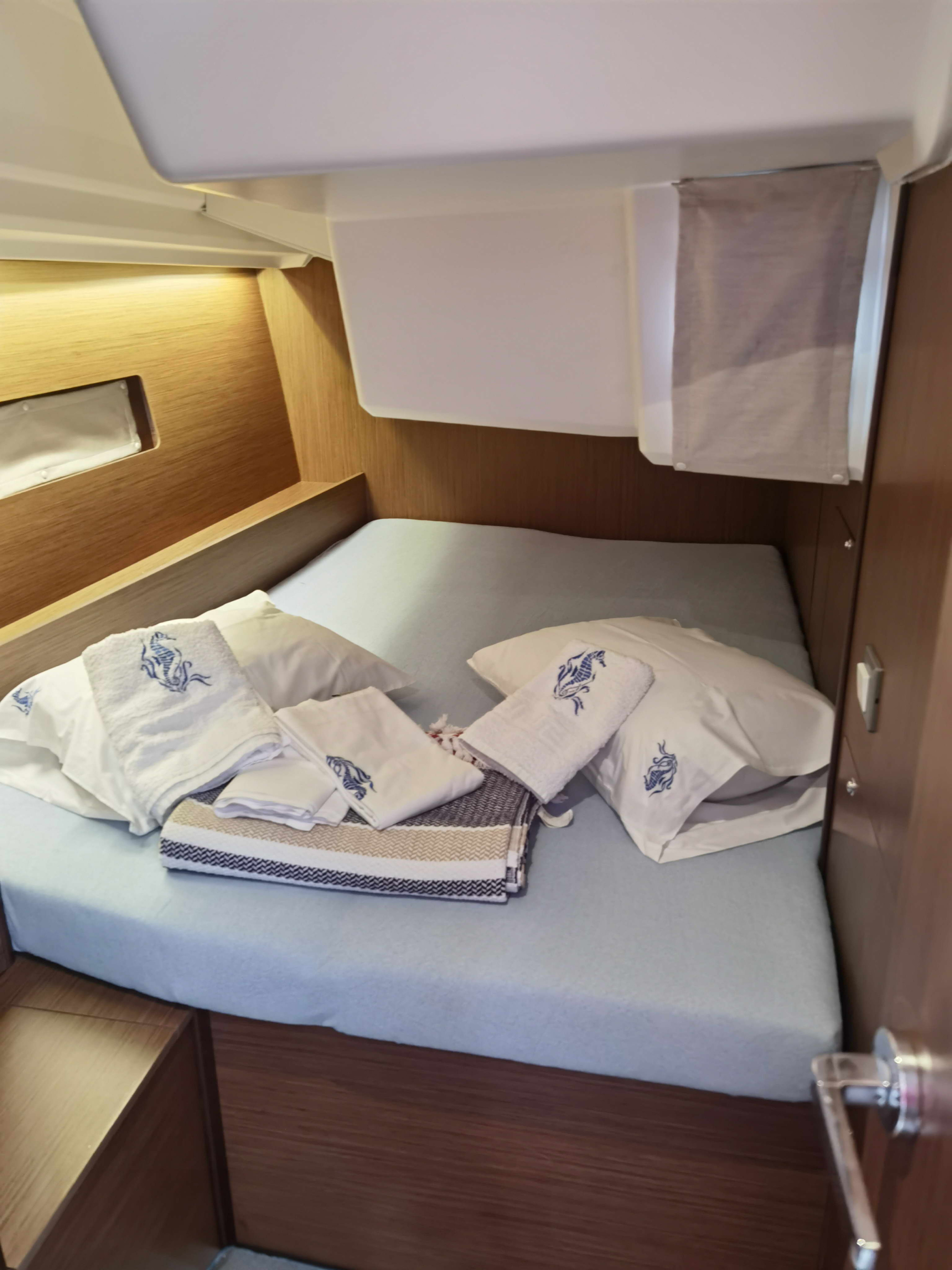 Oceanis 40.1 — photo 16