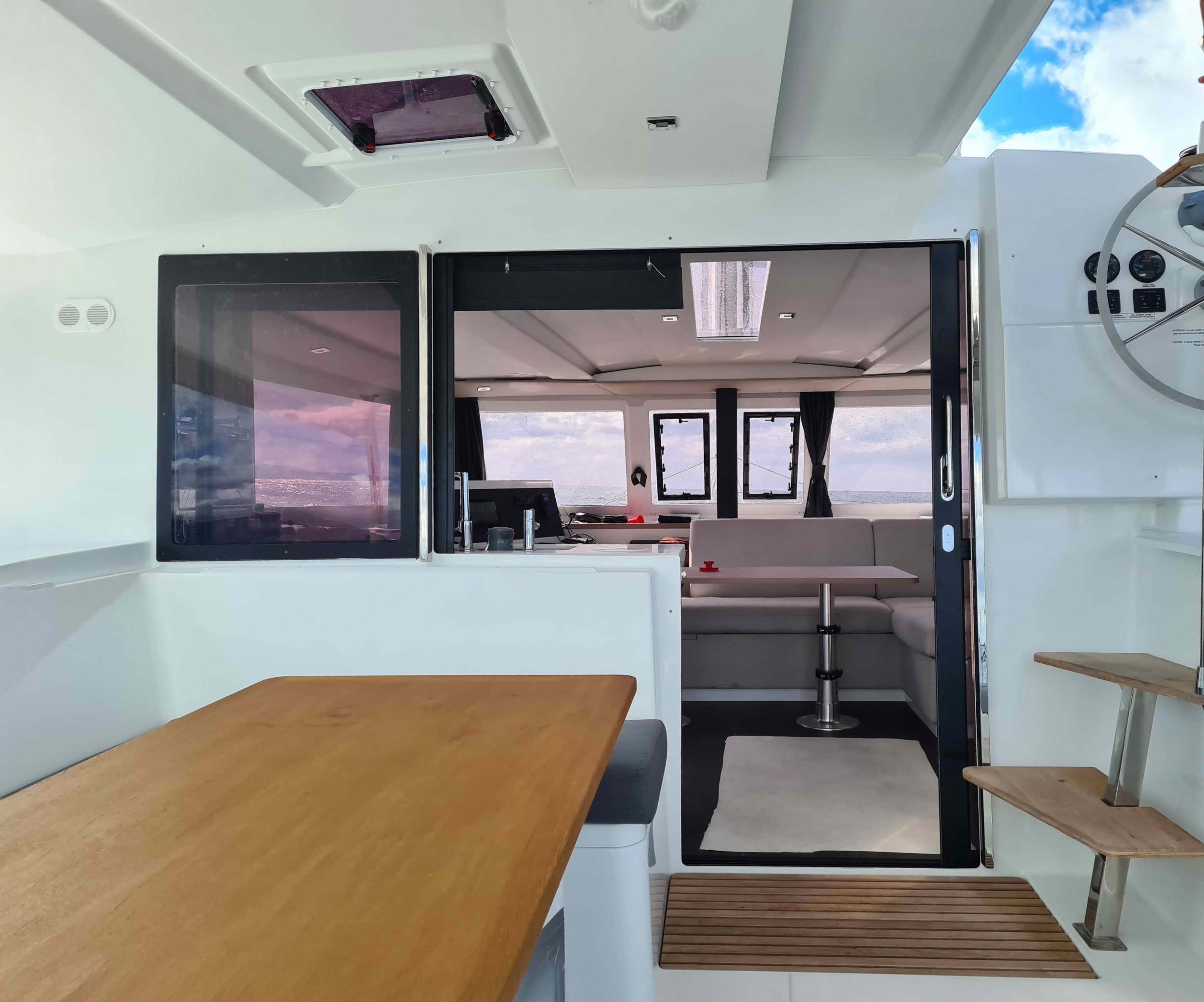 Fountaine Pajot Lucia 40 - 4 cab. — photo 9