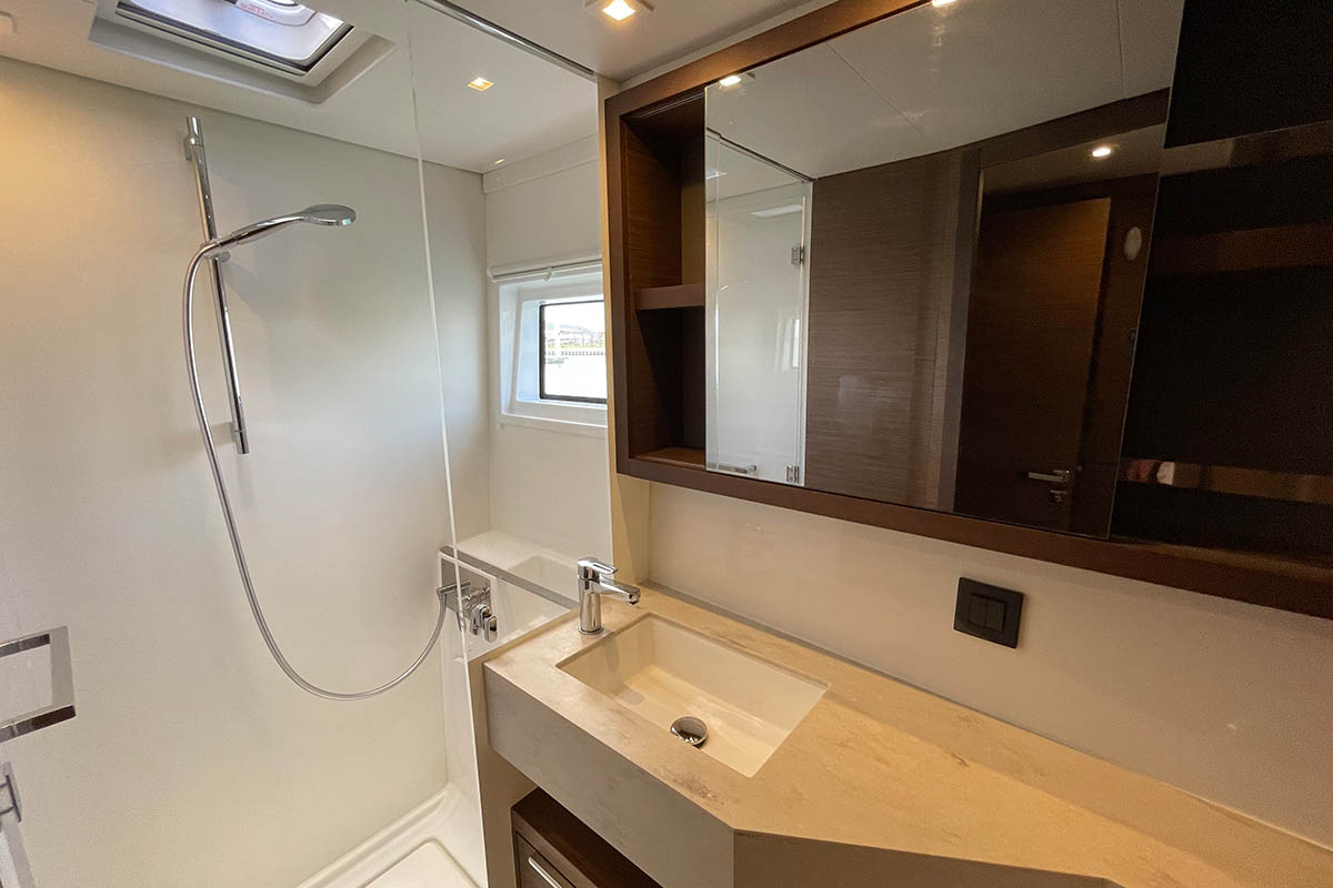 Lagoon 46 - 4 + 2 cab. — photo 35