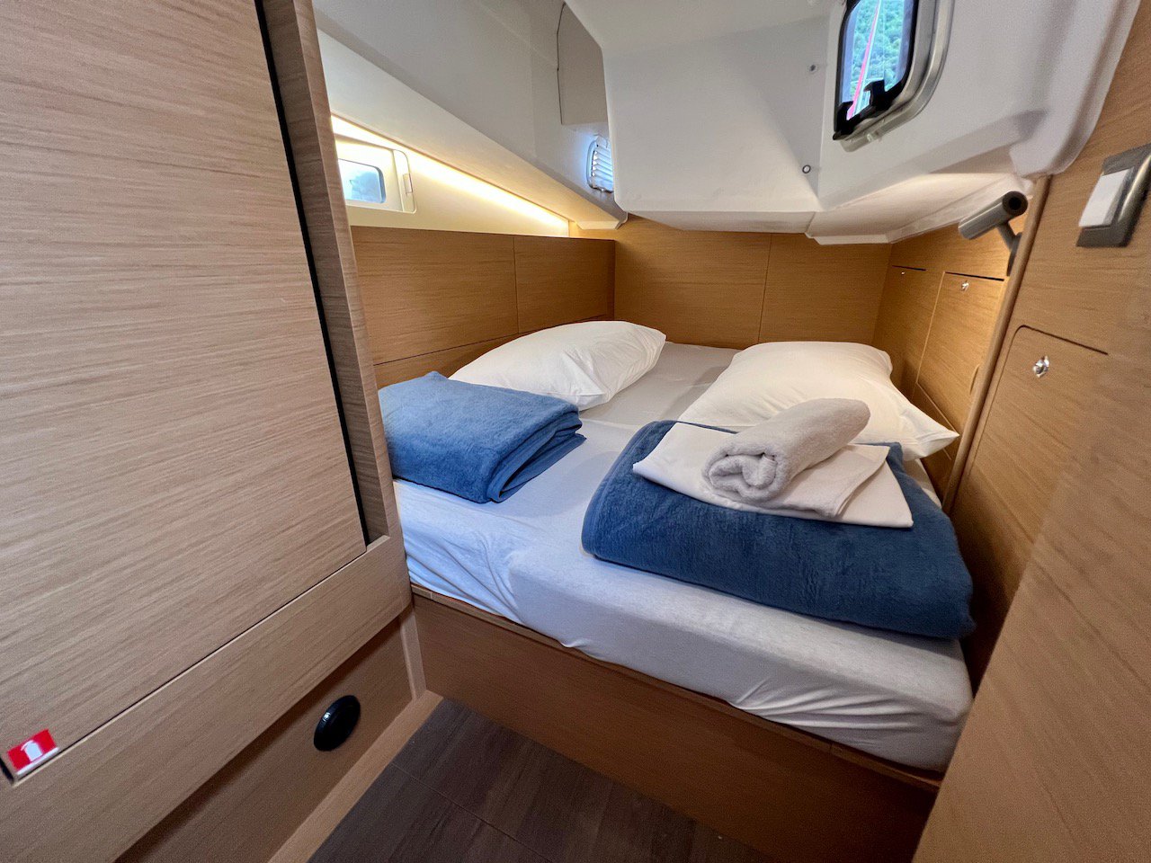 Sun Odyssey 410 - 3 cab. — photo 9