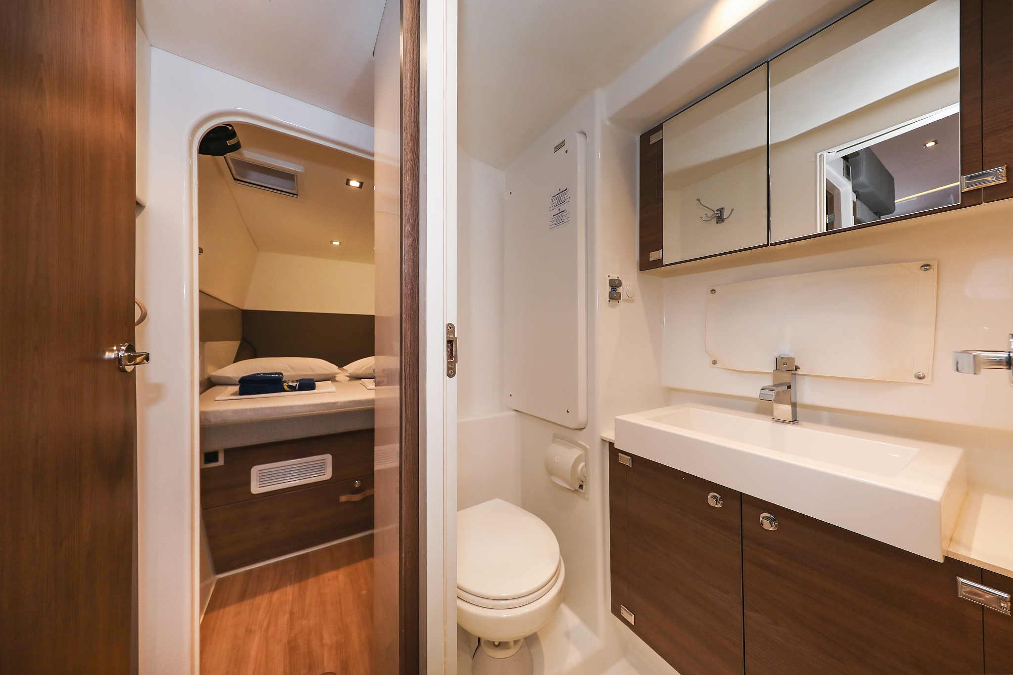 Bali 4.3 MY - 3 cab. — photo 34