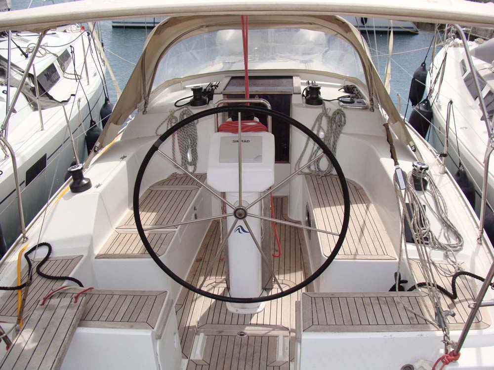 Hanse 325 — photo 3