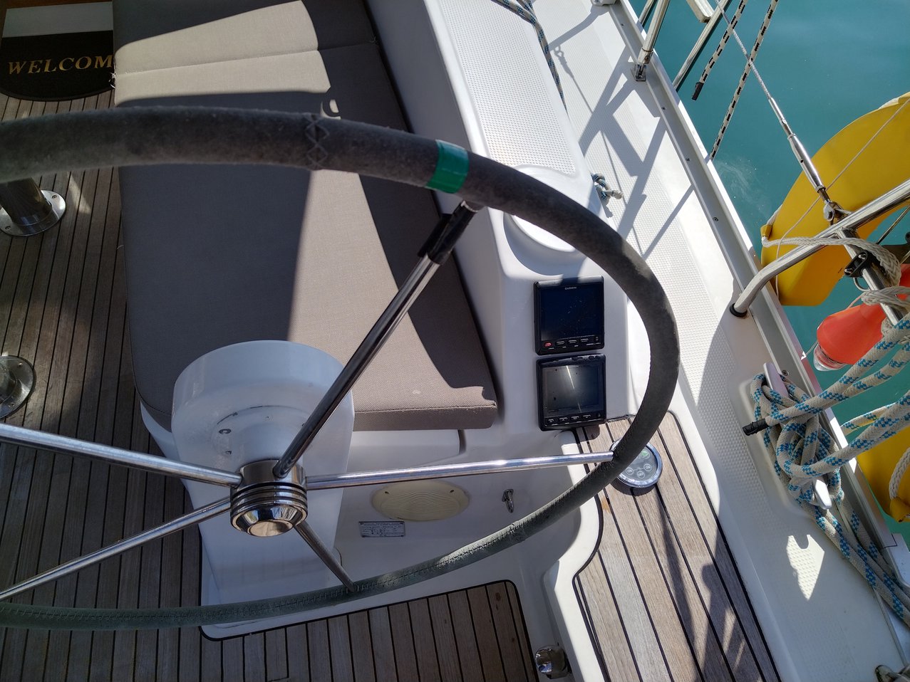 Bavaria Cruiser 37 - 3 cab. — photo 9