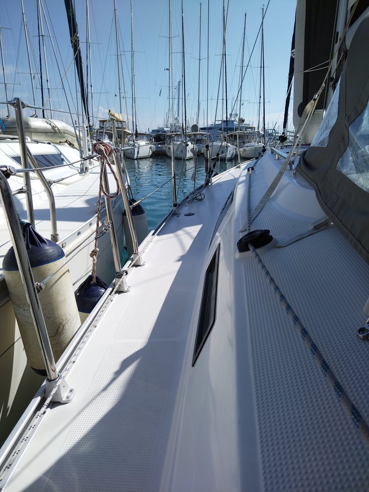 Bavaria Cruiser 37 - 3 cab. — photo 14