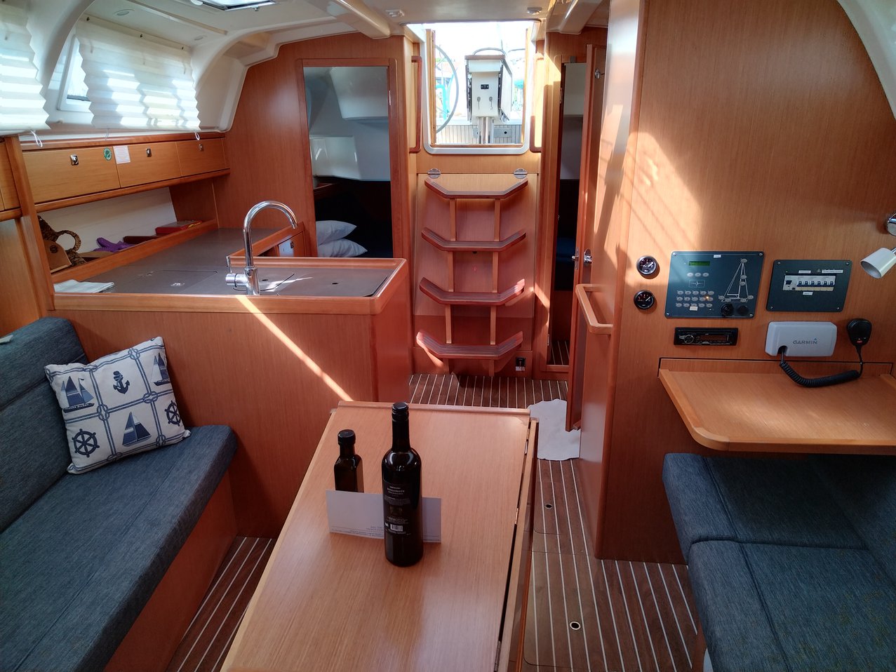 Bavaria Cruiser 37 - 3 cab. — photo 17