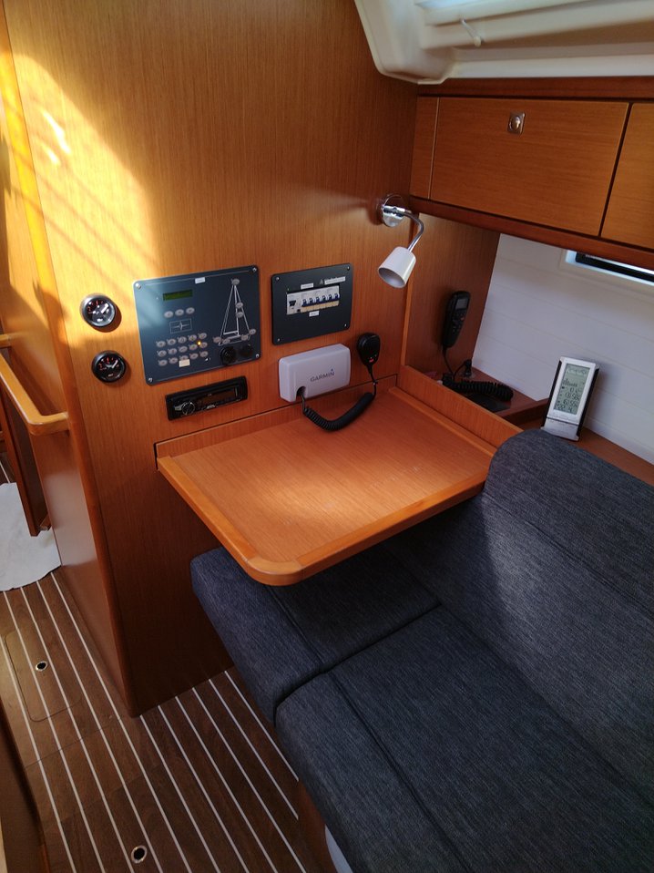 Bavaria Cruiser 37 - 3 cab. — photo 18