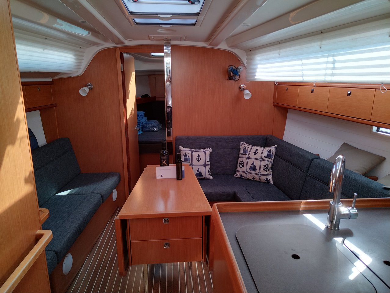 Bavaria Cruiser 37 - 3 cab. — photo 21