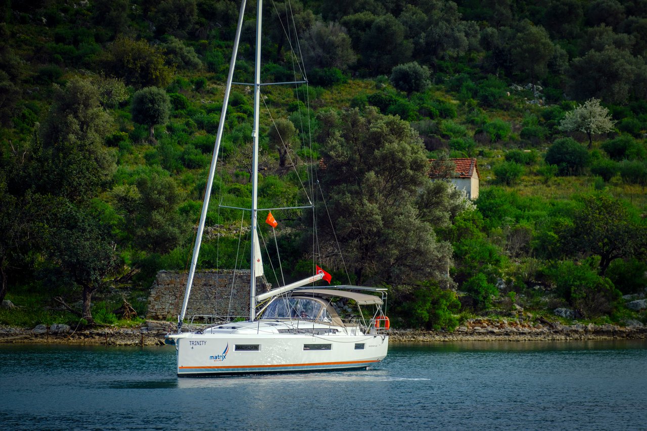 Sun Odyssey 440 - 4 cab. — photo 8