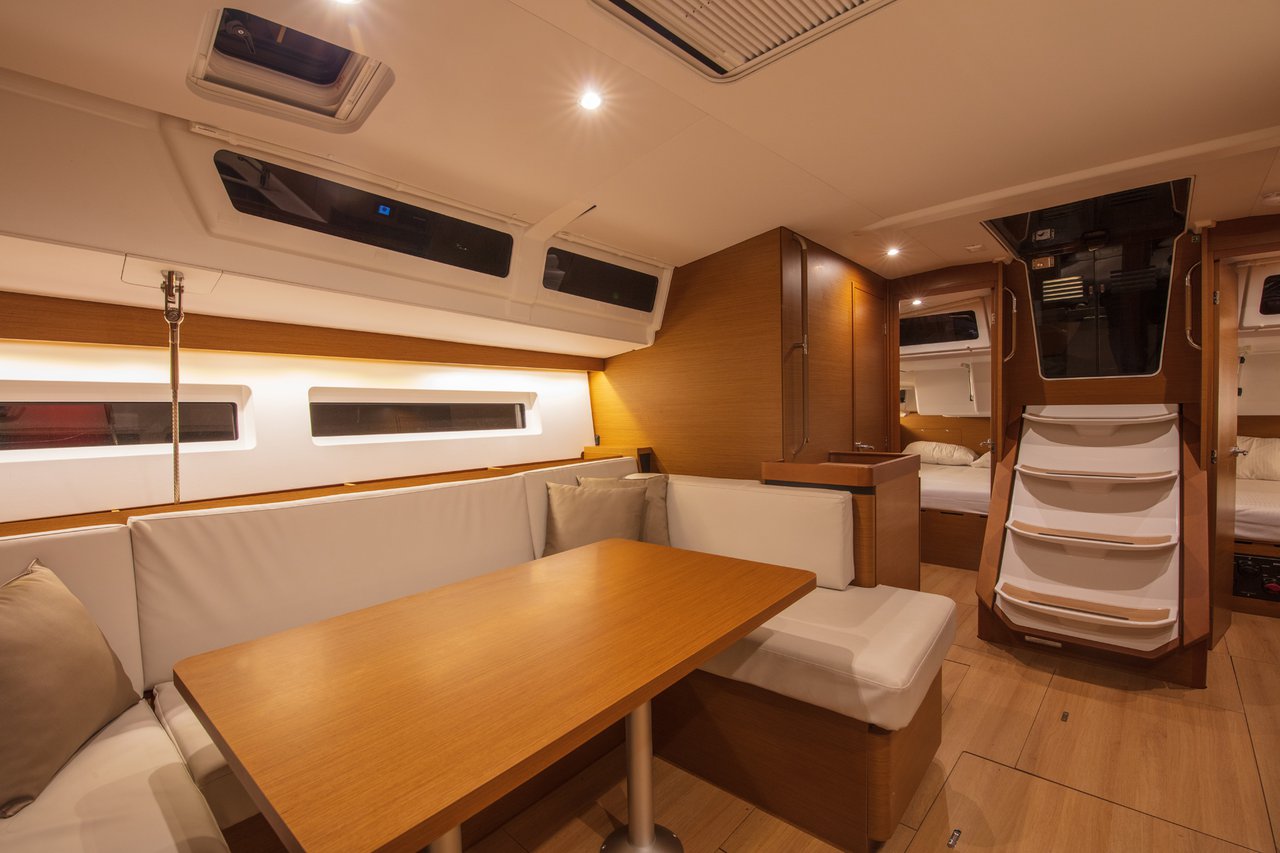 Sun Odyssey 490 - 5 + 1 cab. — photo 18