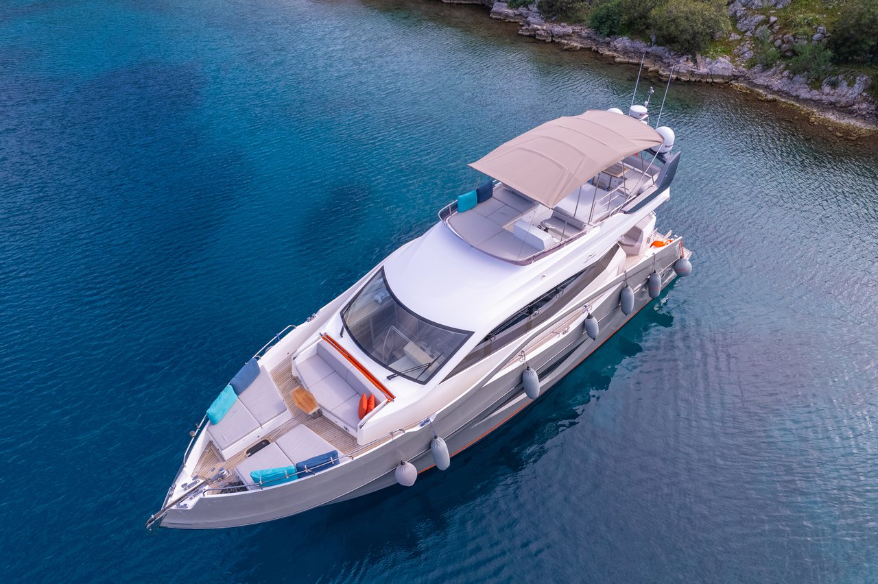 Numarine 62 Flybridge — photo 7