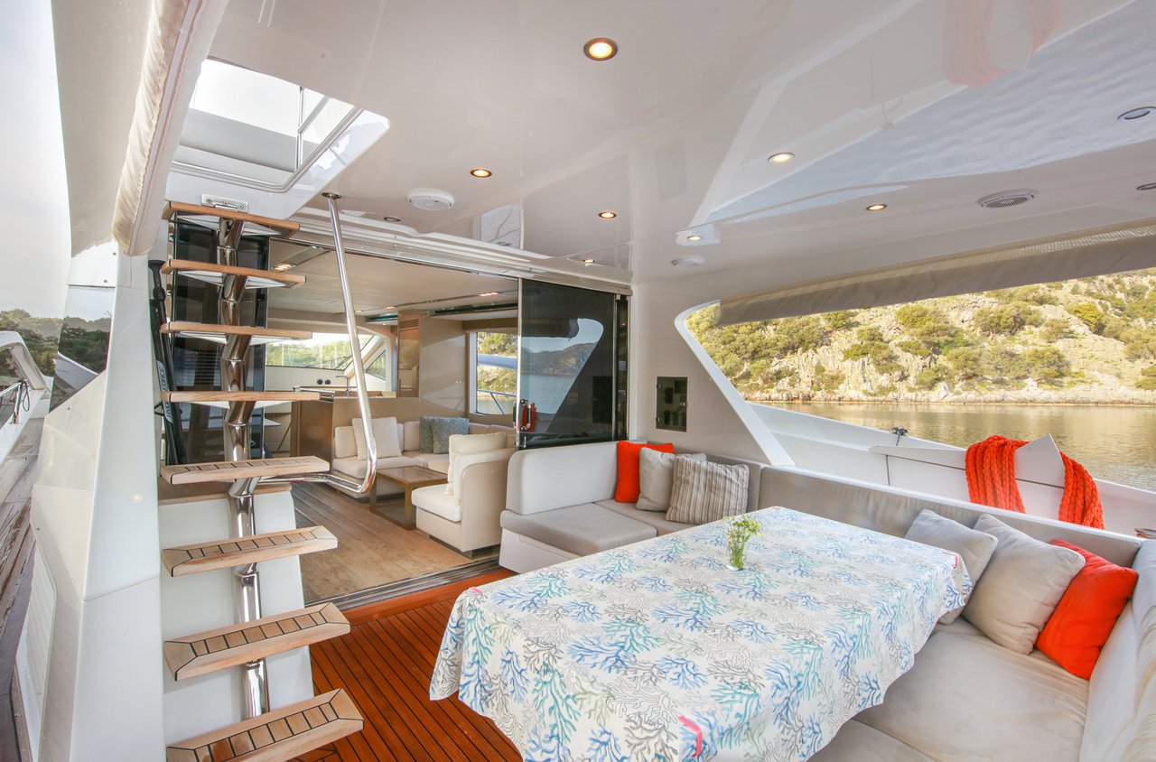 Numarine 62 Flybridge — photo 8