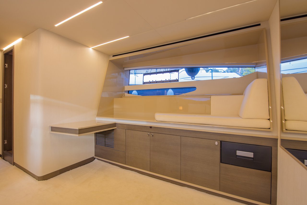 Numarine 62 Flybridge — photo 21