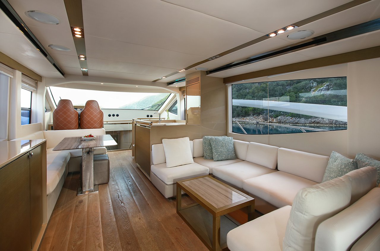 Numarine 62 Flybridge — photo 23