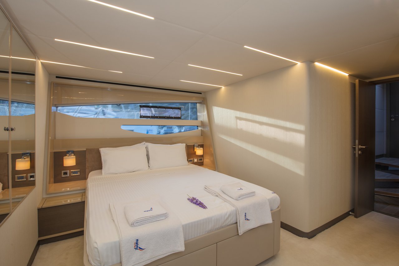 Numarine 62 Flybridge — photo 25