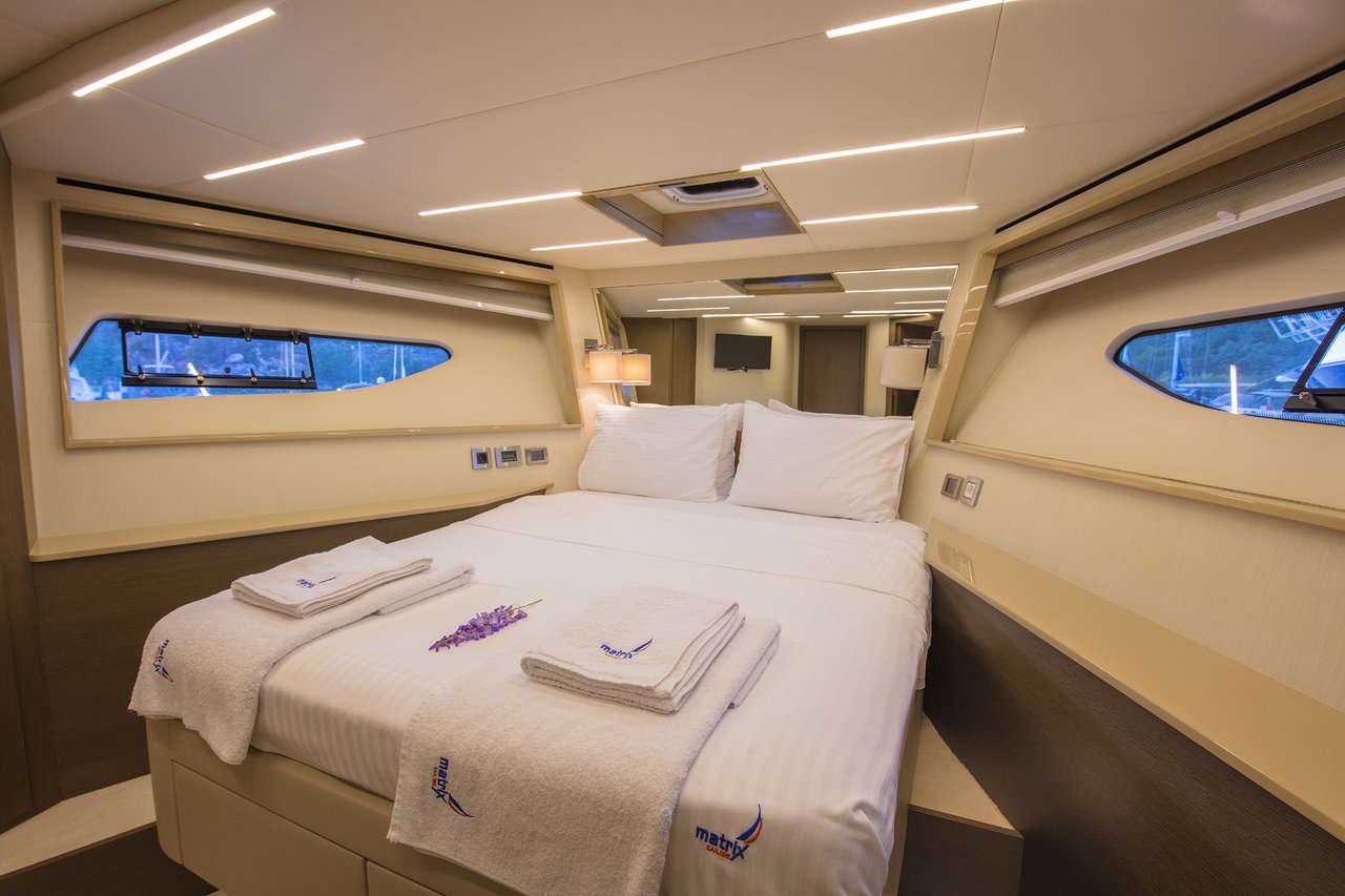 Numarine 62 Flybridge — photo 26