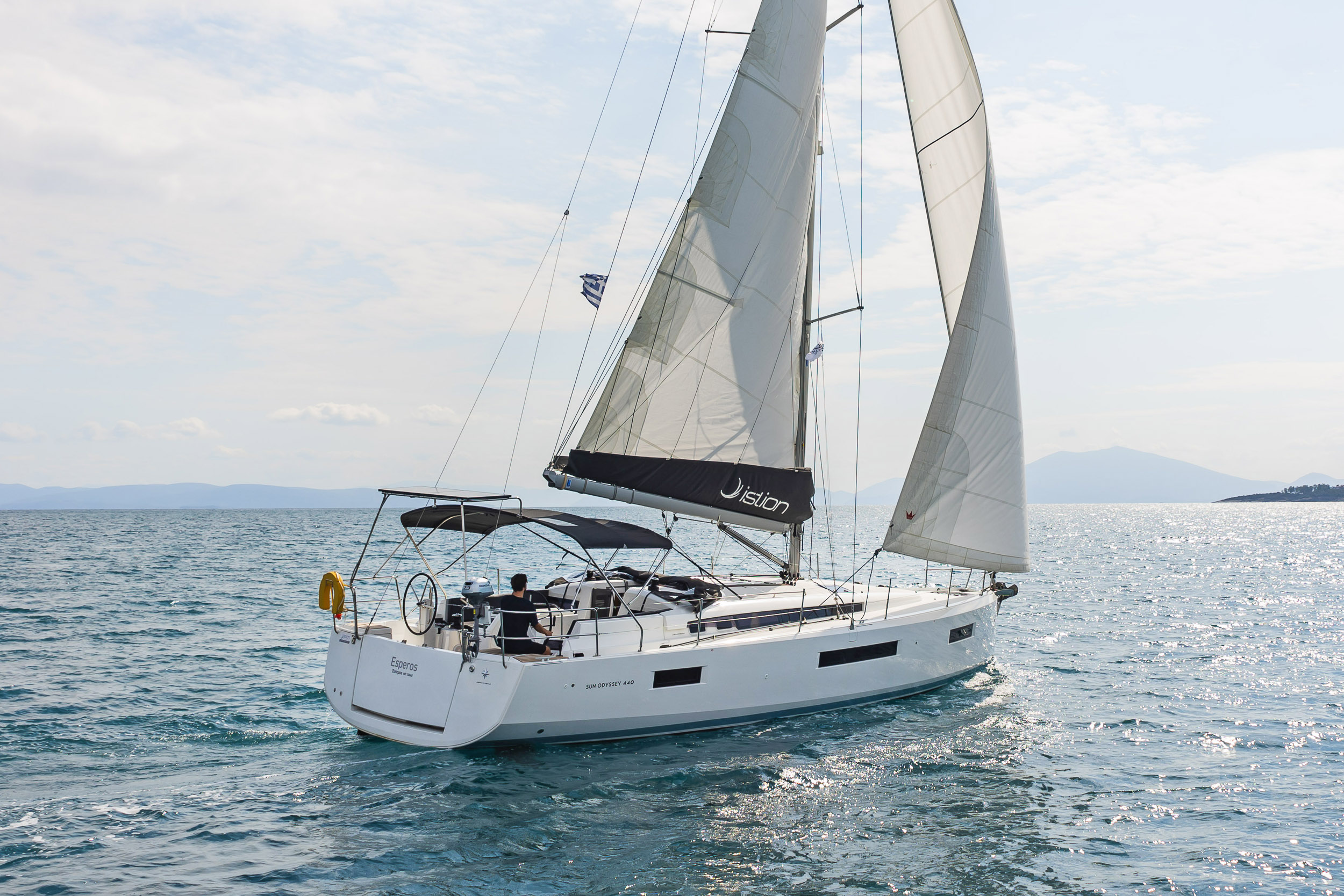 Sun Odyssey 440 - 4 cab. — photo 8